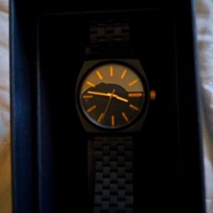 Mens NIXON Watch